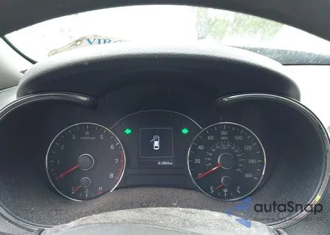 2018 Kia Forte Lx z USA, uszkodzony, nr VIN 3KPFK4A77JE283688